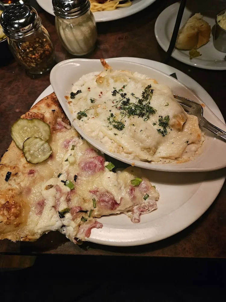 Ruben Pizza and Cannelloni